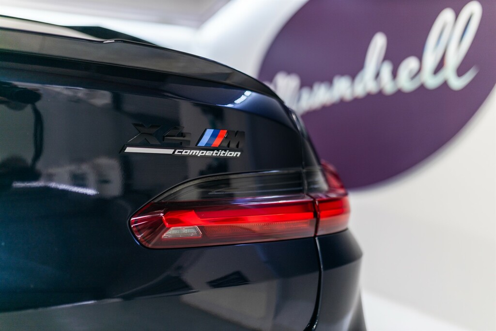 BMW X4 M M Sport Black #23