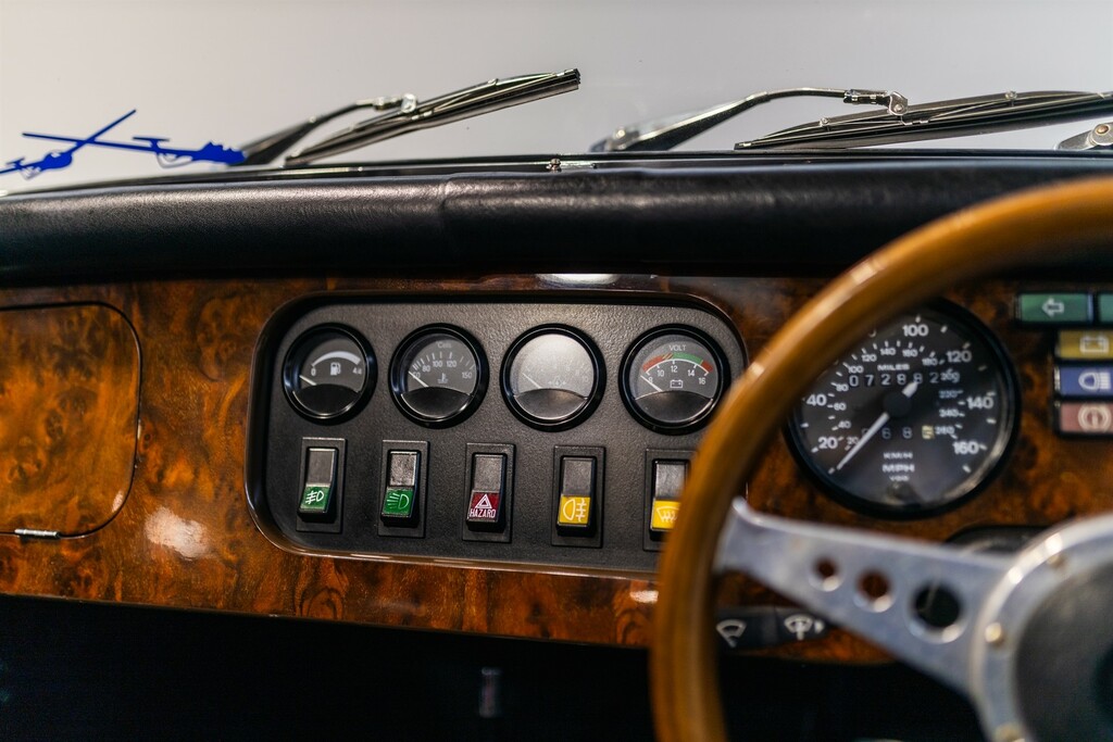 Morgan Plus Four 1990 1.6L Beige #8