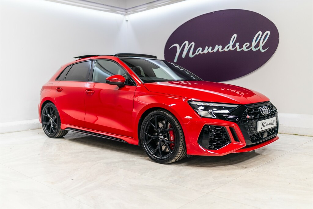 Audi RS3 2.5 Tfsi Launch Edition Sportback S Tro Red