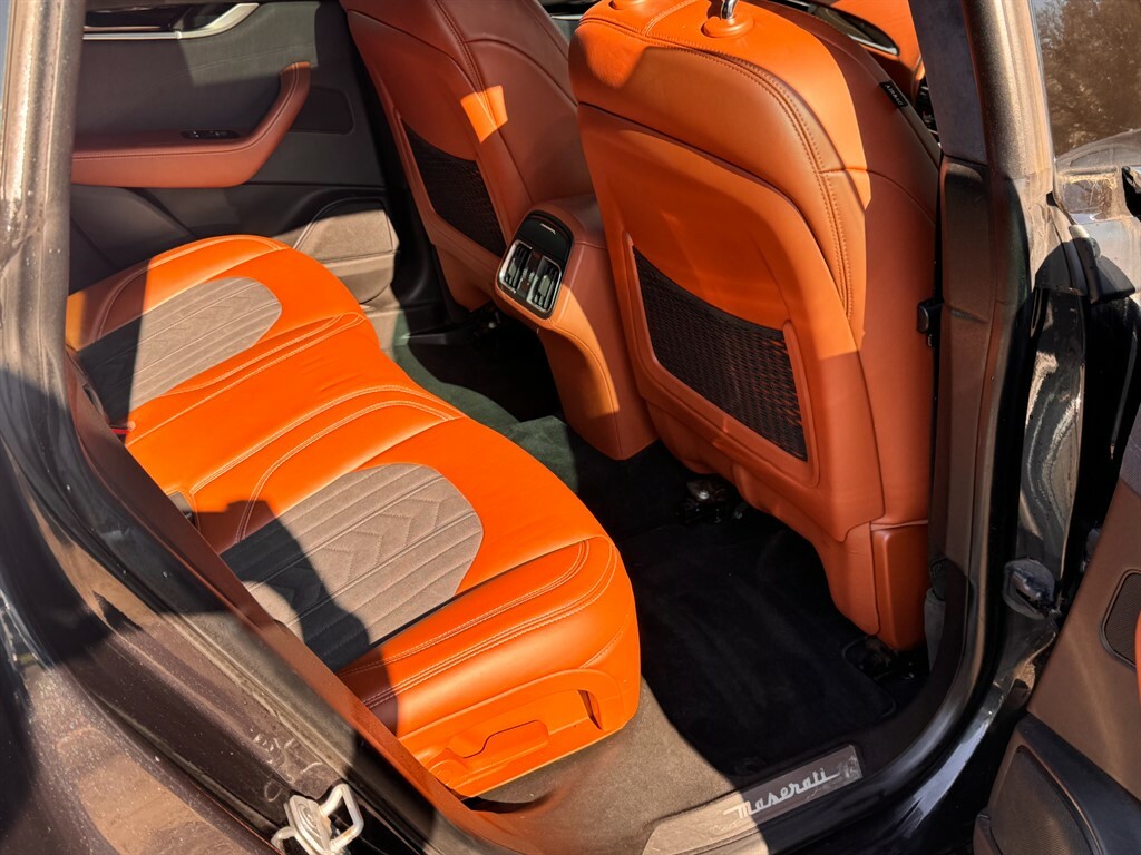 Maserati Levante Suv Blue #11