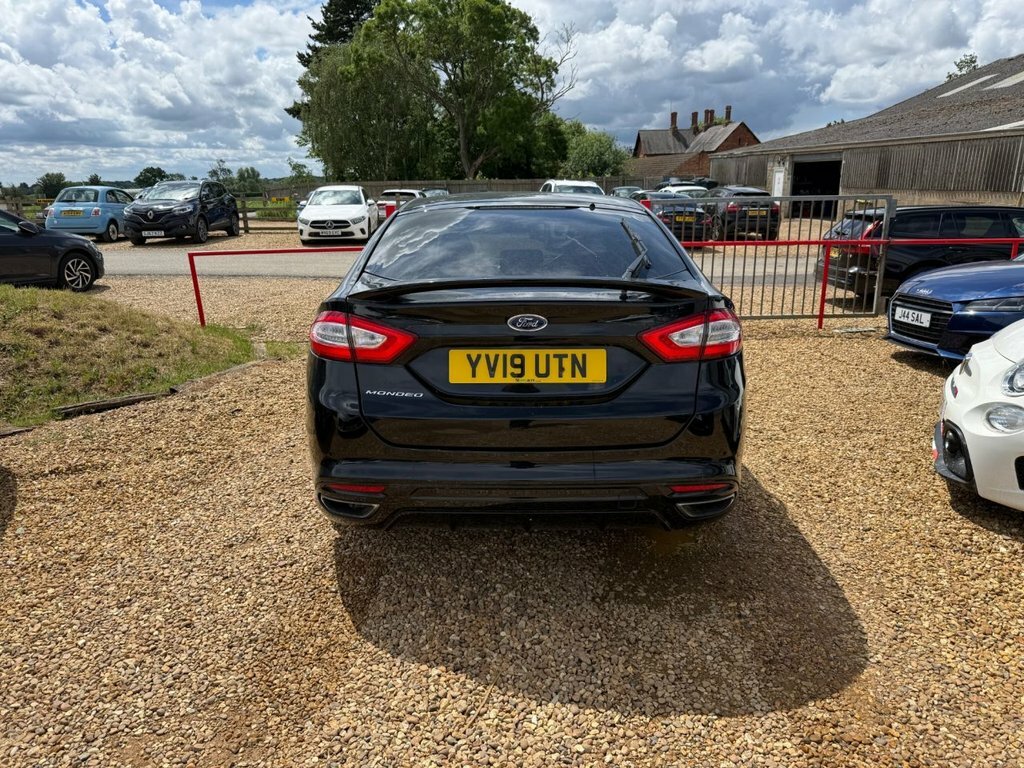 Ford Mondeo 2L St-line Edition YV19UTN Black #6