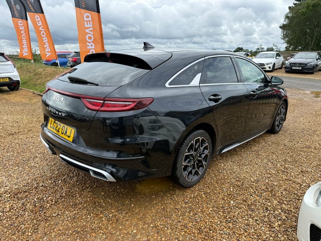 Kia Proceed 1.5L Gt-line Black #3