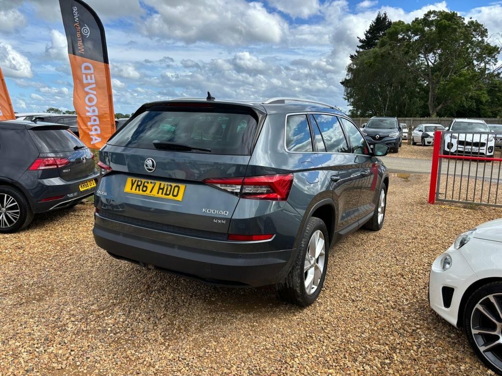 Skoda Kodiaq 2L Edition YR67HDO Grey #2