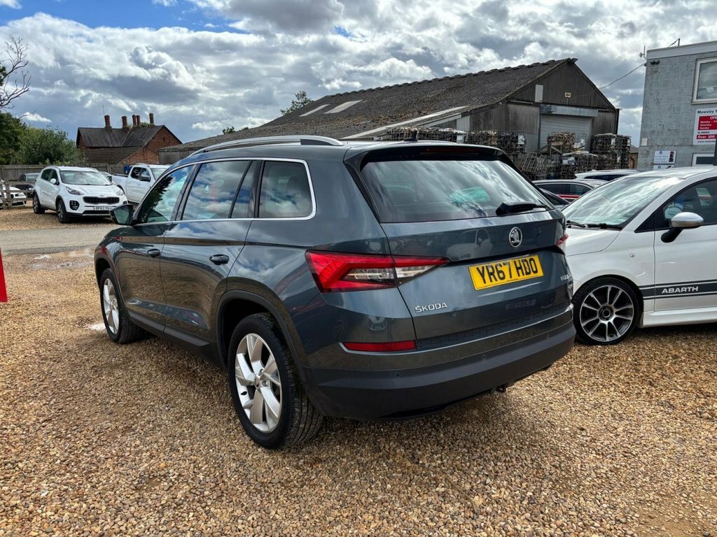 Skoda Kodiaq 2L Edition YR67HDO Grey #6