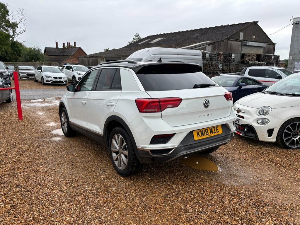 Volkswagen T-Roc 1L Design KW18MZE White #6
