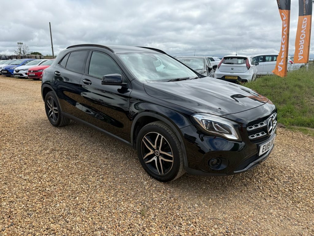 Mercedes-Benz GLA Class 1.6L Urban Edition Black