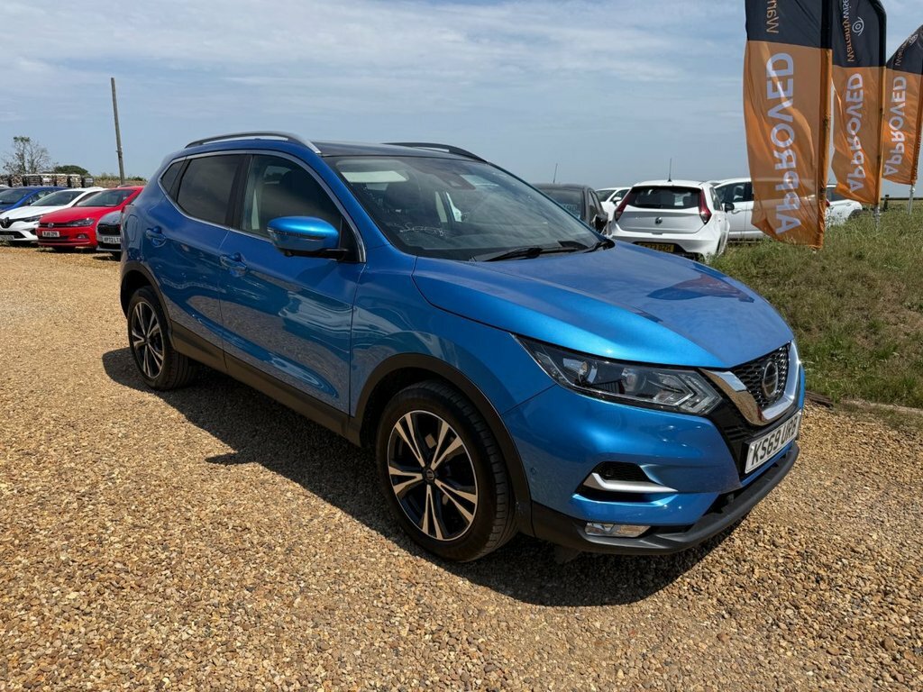 Nissan Qashqai 1.3L N-connecta Blue
