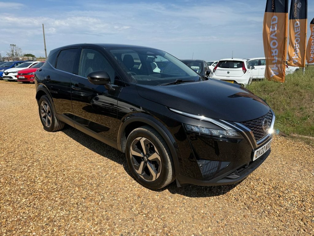 Nissan Qashqai 1.3L N-connecta Black