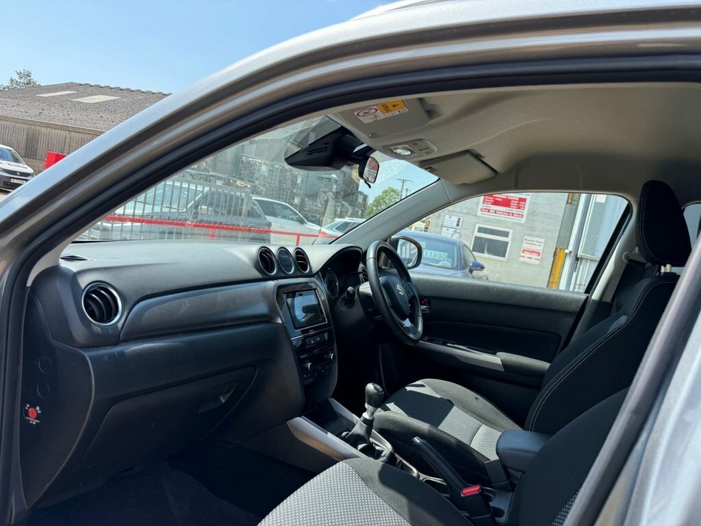 Suzuki Vitara 1.4L Sz-t Grey #4