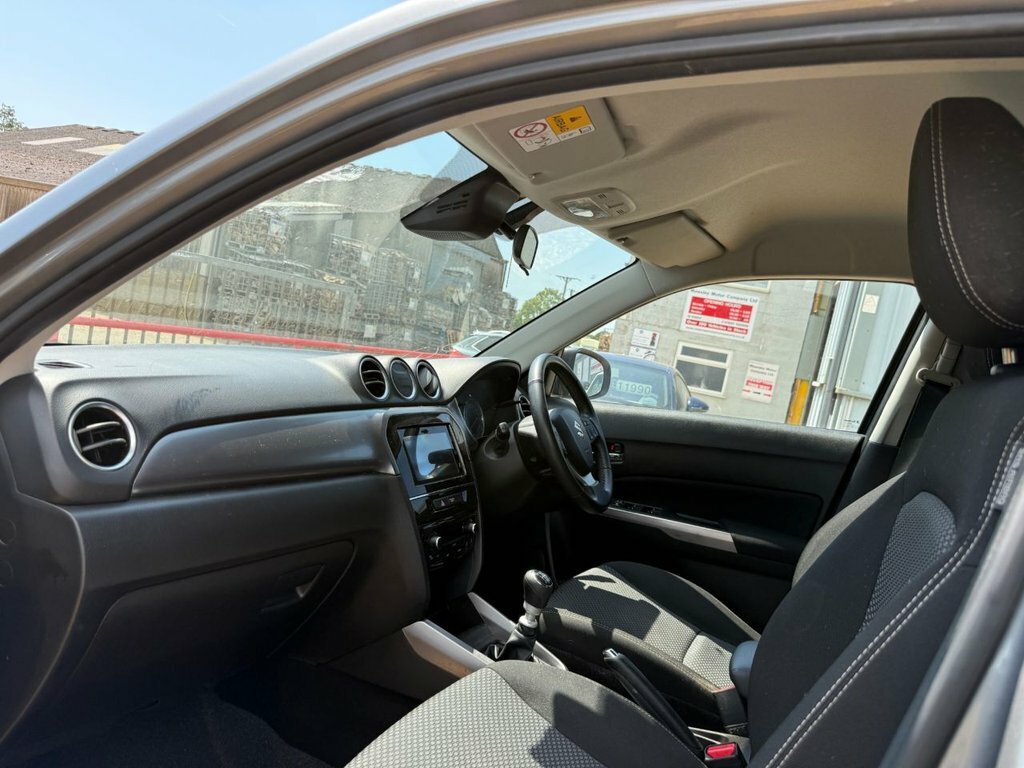 Suzuki Vitara 1.4L Sz-t Grey #4
