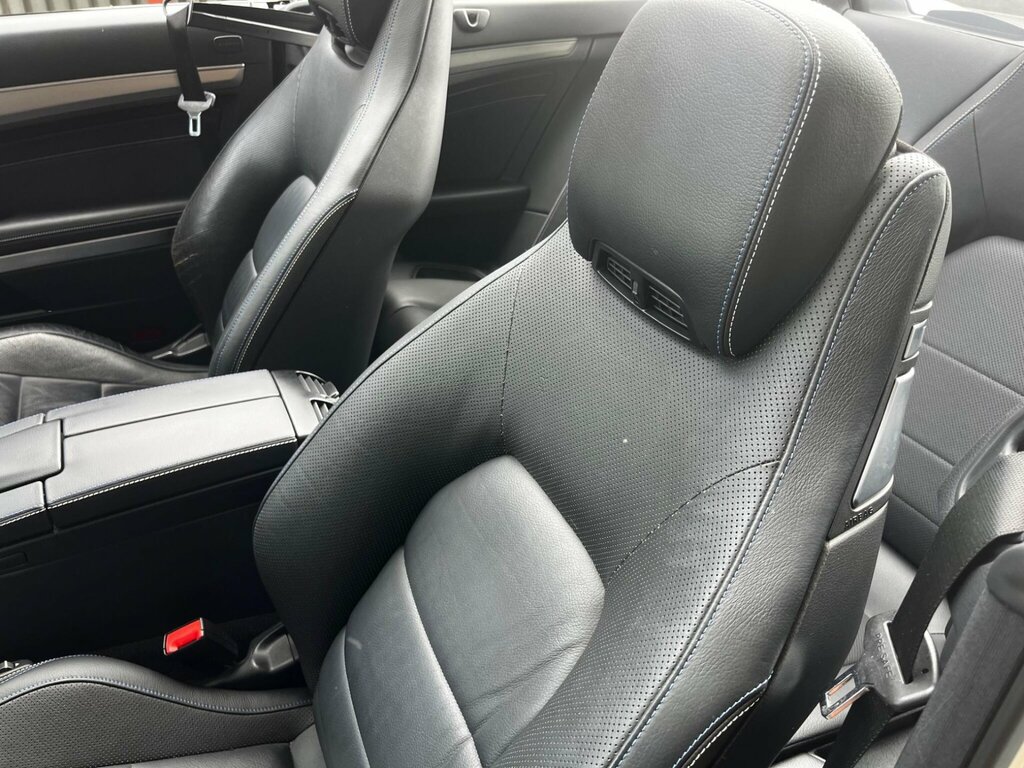 Mercedes-Benz E Class E Class E220d Se 9G-tronic Silver #23