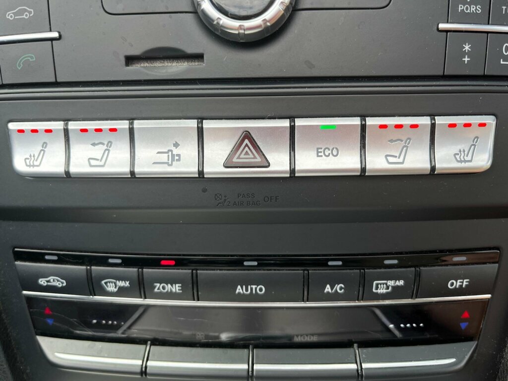 Mercedes-Benz E Class E Class E220d Se 9G-tronic Silver #37