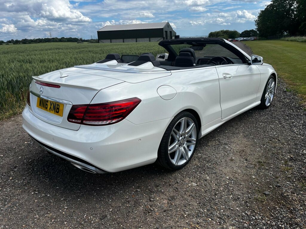 Mercedes-Benz E Class E Class E220d Se 9G-tronic Silver #17