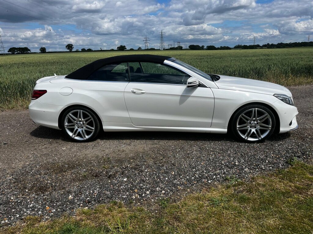 Mercedes-Benz E Class E Class E220d Se 9G-tronic Silver #25