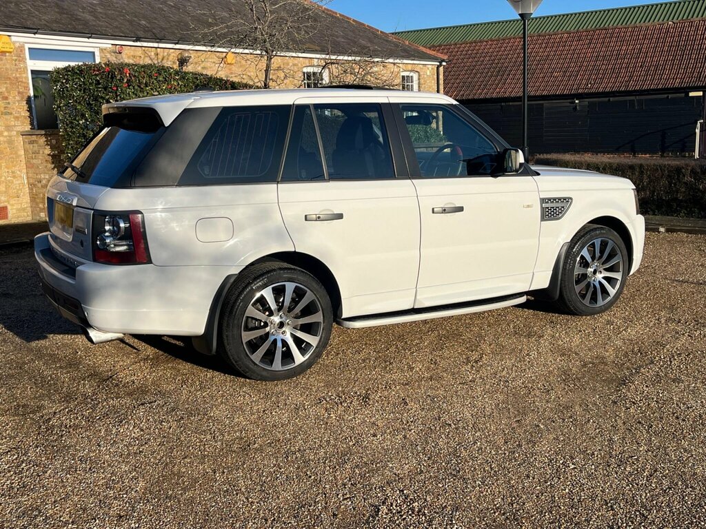 Land Rover Range Rover Sport 3.0 Tdv6 Hse Commandshift White #25