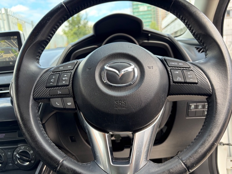 Mazda 2 1.5 Skyactiv-g Sport Nav Red #15