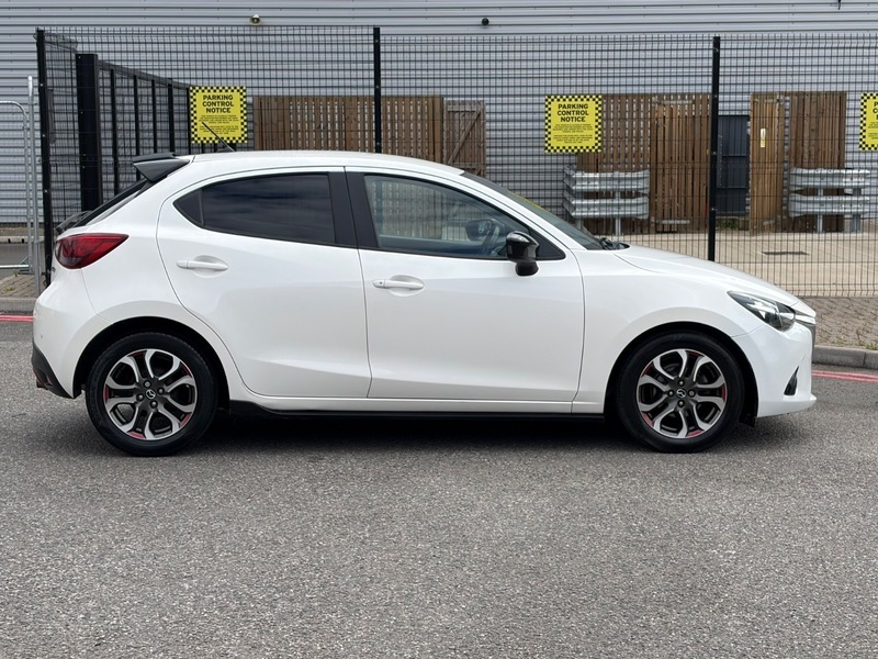 Mazda 2 1.5 Skyactiv-g Sport Nav Red #7