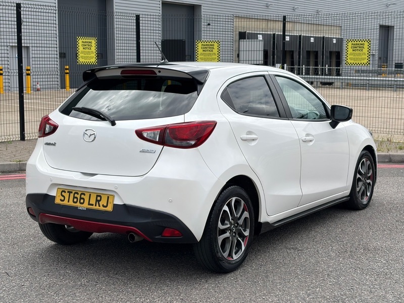 Mazda 2 1.5 Skyactiv-g Se Hatchback White #4