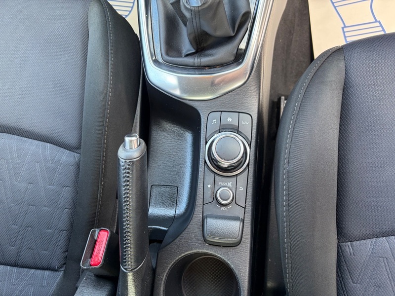 Mazda 2 1.5 Skyactiv-g Sport Nav Red #19