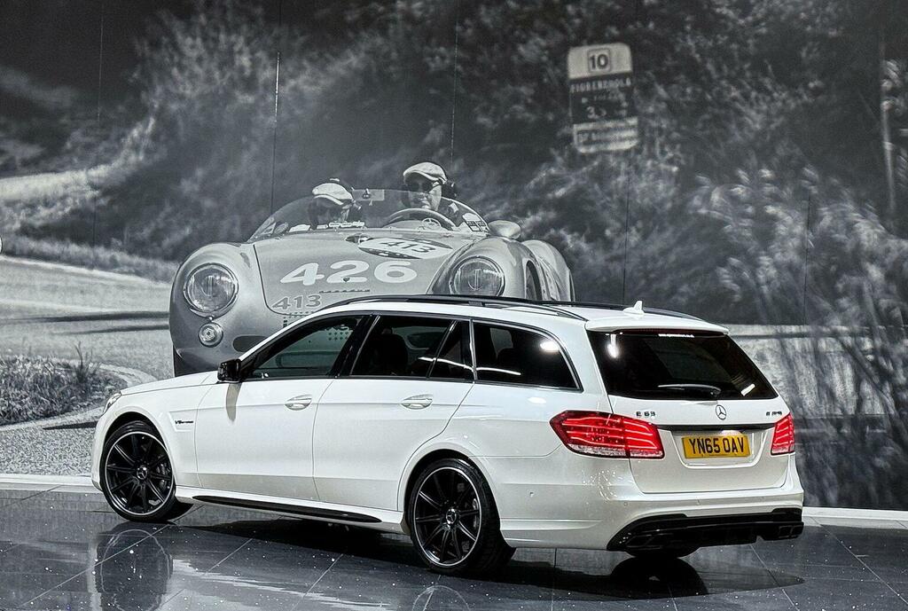 Mercedes-Benz E Class Estate 5.5 E63 V8 Biturbo Amg Spds Mct Euro 6 Ss White #3