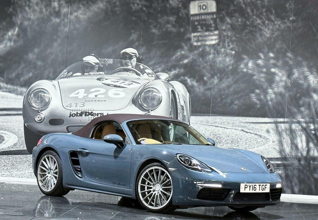 Porsche 718 Boxster 2.0T Pdk Euro 6 Ss Blue