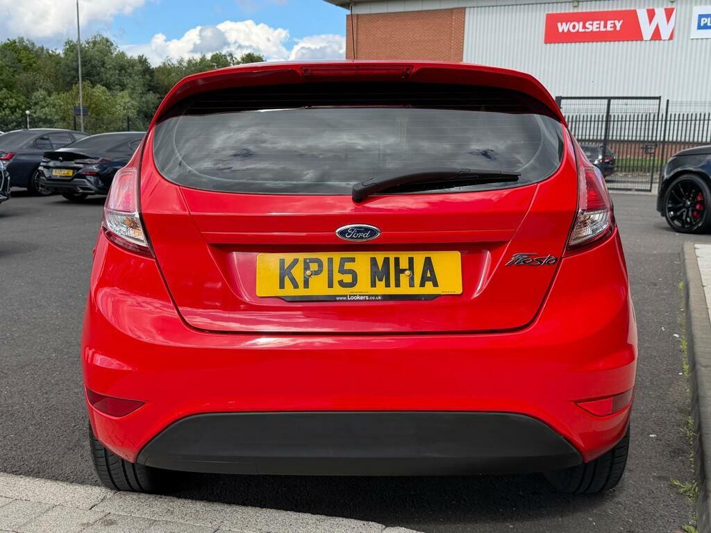 Ford Fiesta Red #4
