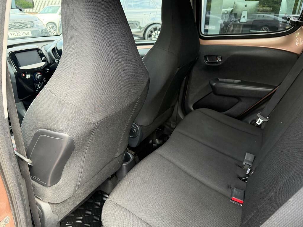 Peugeot 108 1.0 Active Grey #9