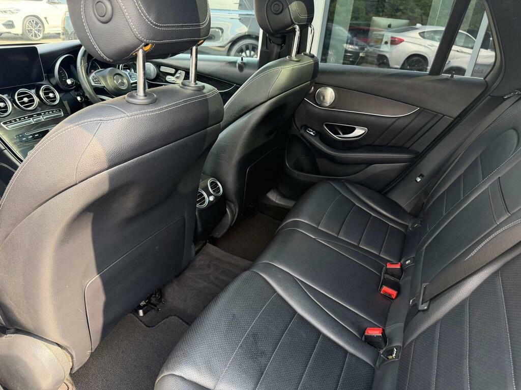 Mercedes-Benz GLC Class 2.1 Glc220d Amg Line Premium Plus G-tronic 4Mati White #6