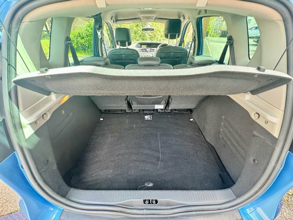 Renault Scenic 1.6 Vvt Dynamique Tomtom Black #17