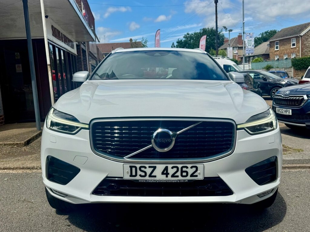 Volvo XC60 2L R-design Pro White #2