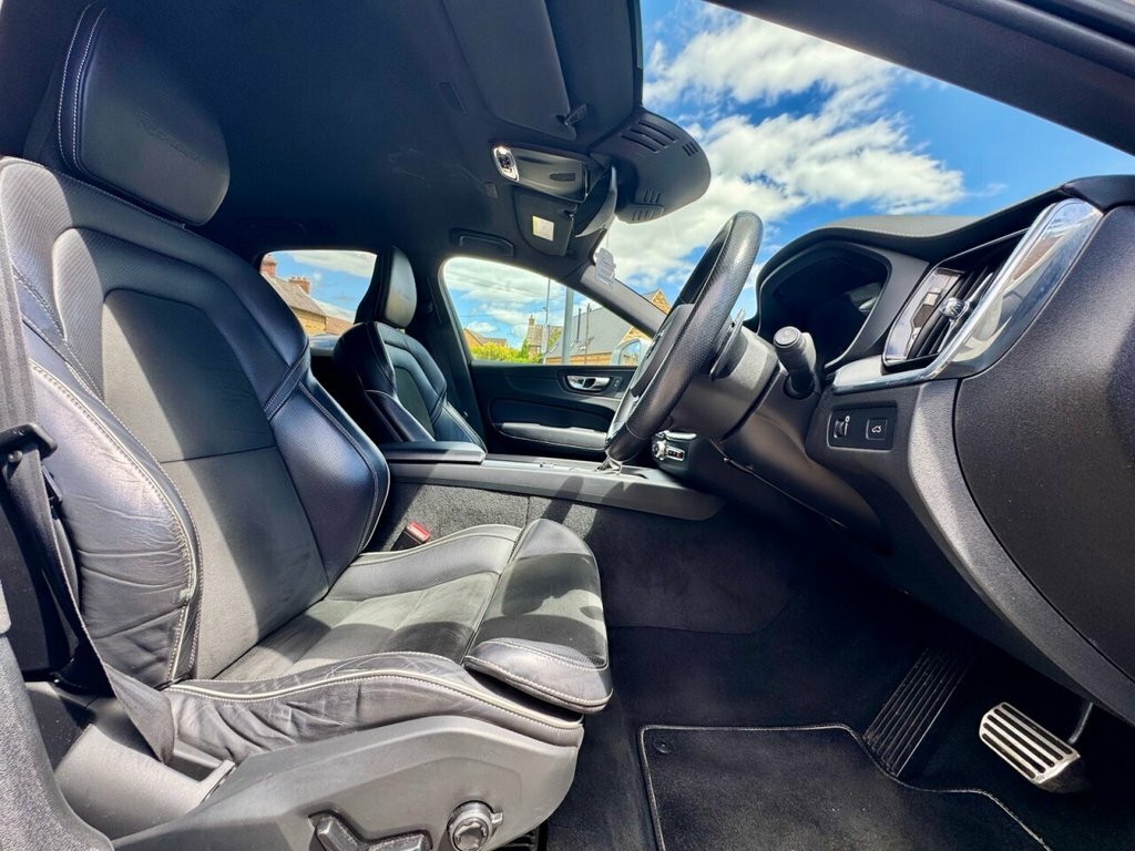 Volvo XC60  Blue #15
