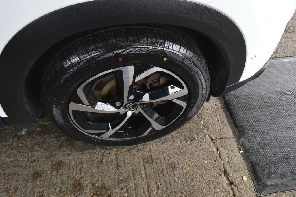Citroen C5 Aircross 1.2 Puretech 130 Shine Grey #24