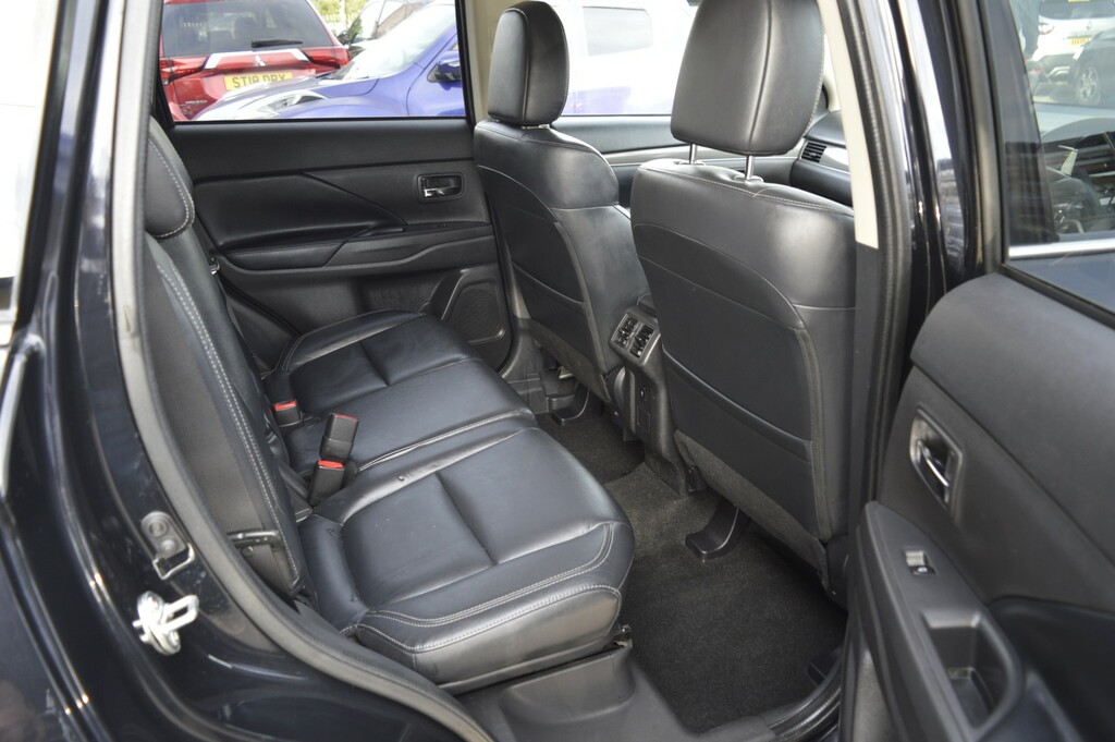 Mitsubishi Outlander H 4Hs U9011 Ulez Silver #14