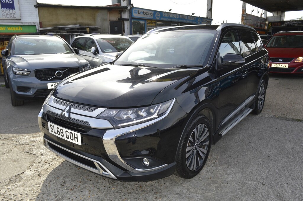 Mitsubishi Outlander 2.0 Mivec 4 Black #3