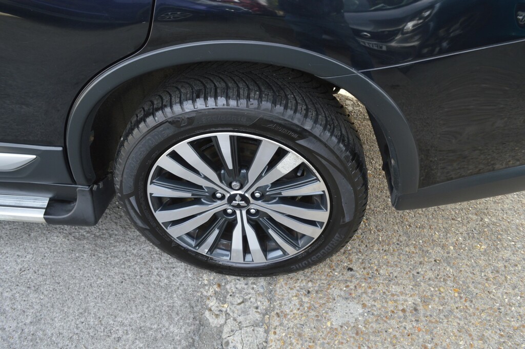 Mitsubishi Outlander H 4Hs U9011 Ulez Silver #26