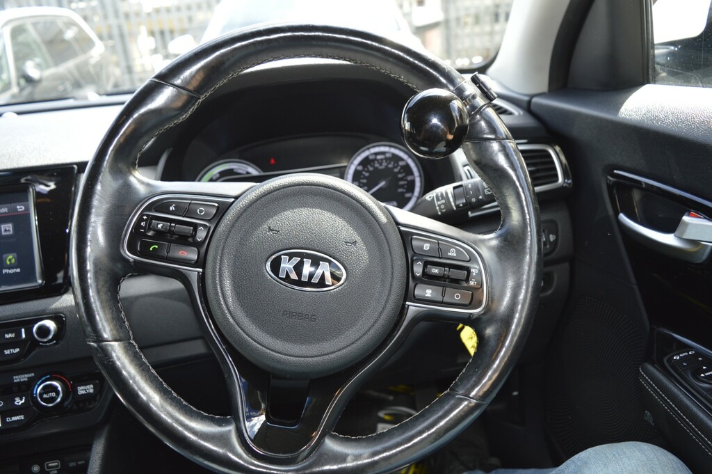 Kia e-Niro 1.6 Gdi Hybrid First Edition Dct Black #17