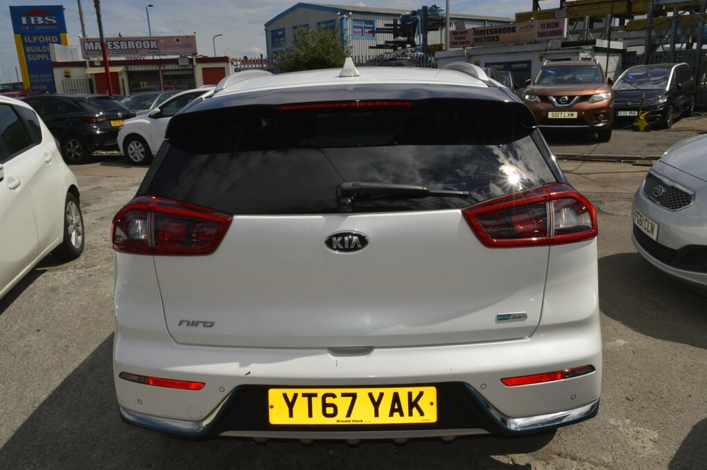 Kia e-Niro 1.6 Gdi Hybrid First Edition Dct Black #8