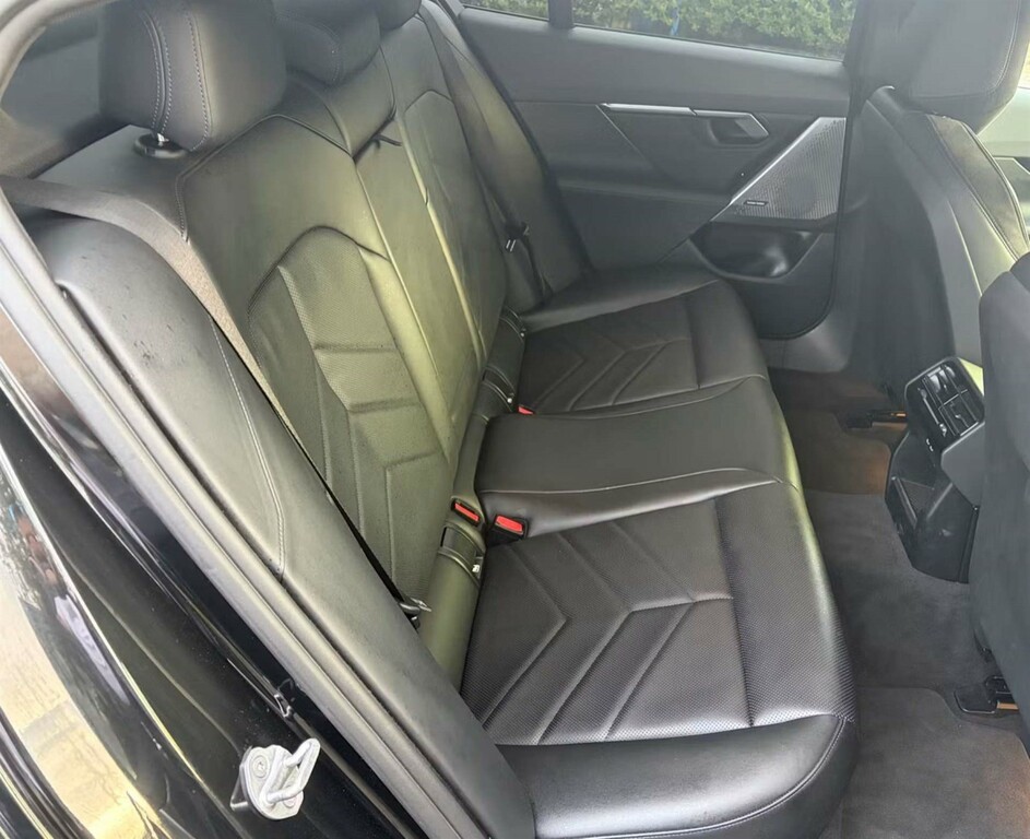 BMW 5 Series Saloon Black #6