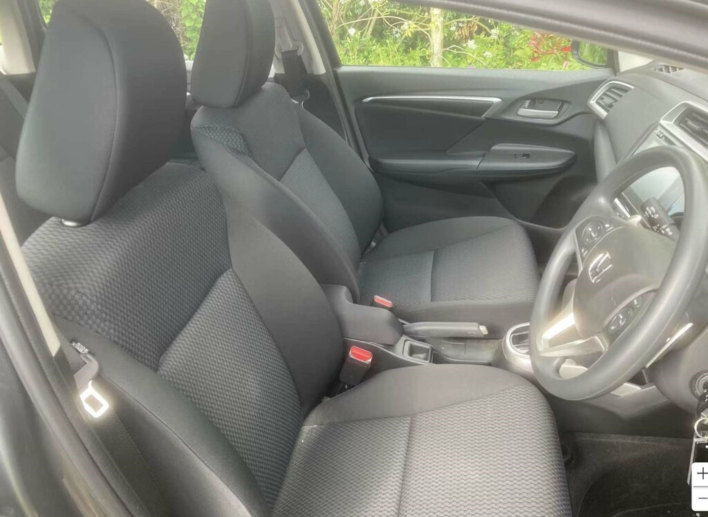 Honda Jazz Se I-vtec Cvt Grey #6