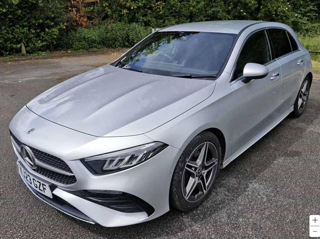 Mercedes-Benz A Class Hatchback Black #2