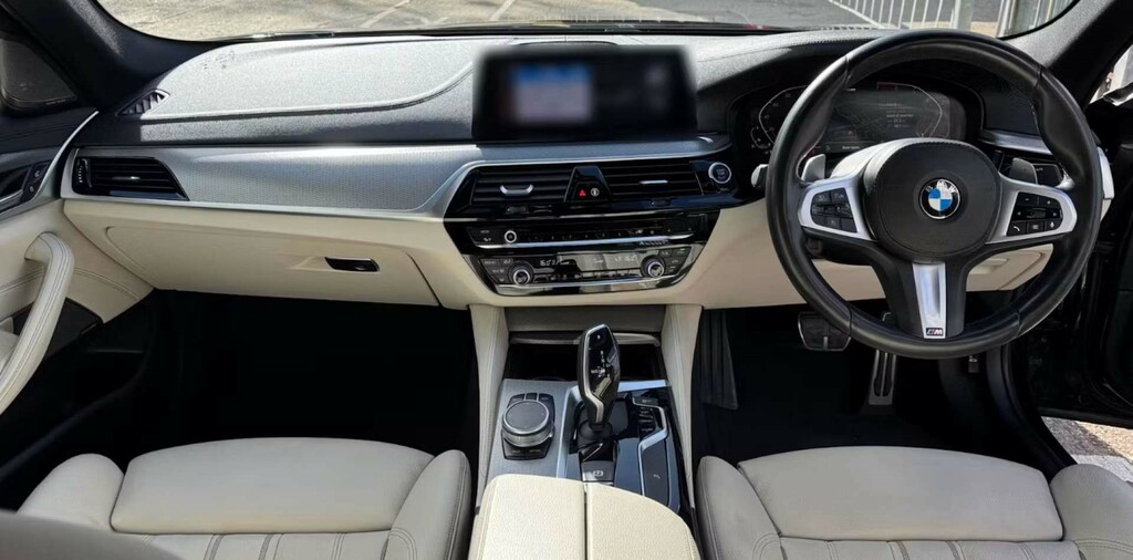 BMW 5 Series Saloon Black #3
