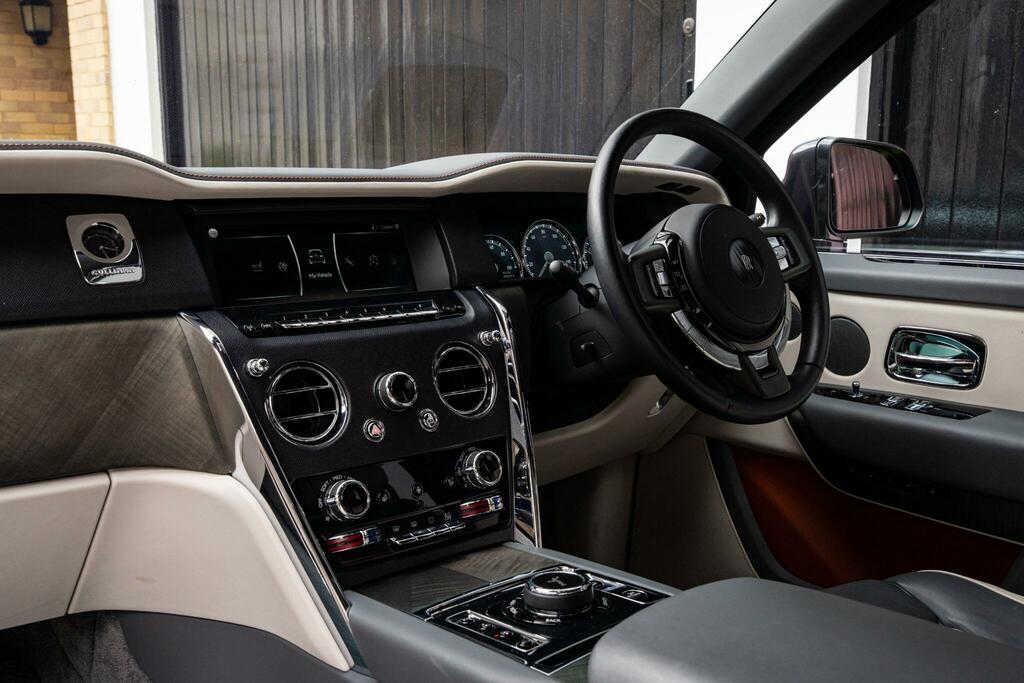 Rolls-Royce Cullinan 6.75 V12 4Wd Euro 6 Grey #2