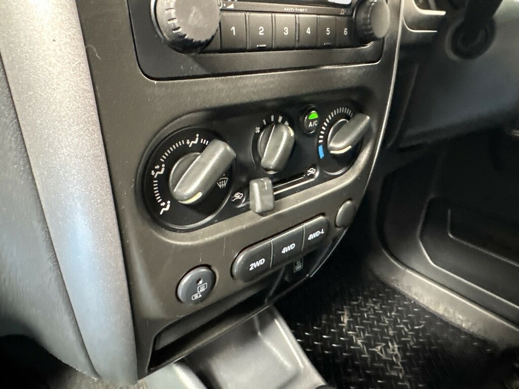 Suzuki Jimny Suv Black #16