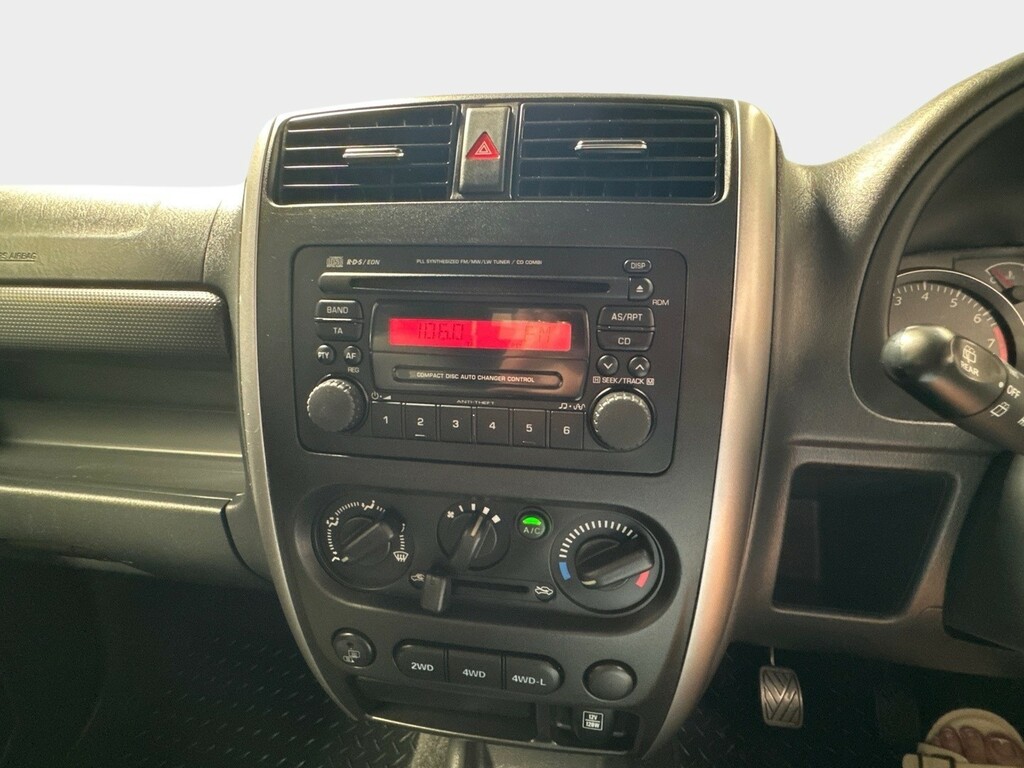 Suzuki Jimny Suv Black #9