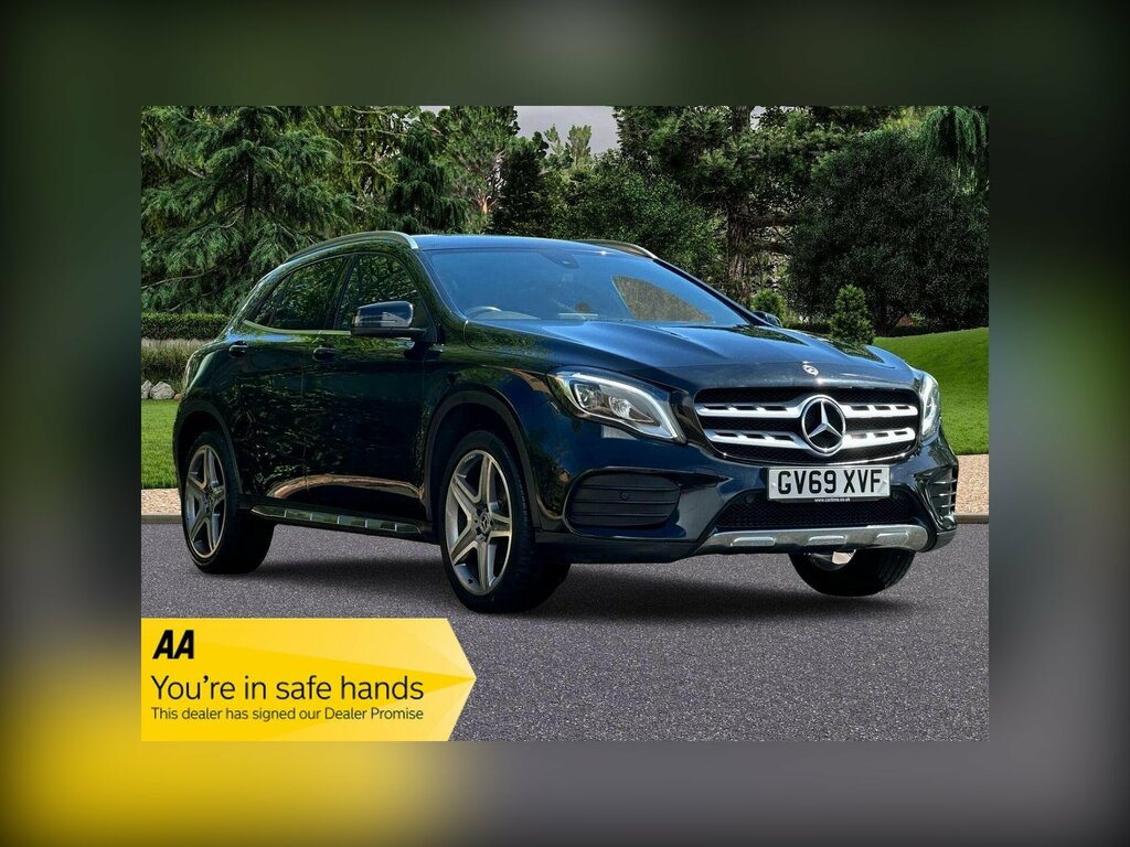 Mercedes-Benz GLA Class 1.6 Gla180 Amg Line Edition 7G-dct Euro 6 Ss Black