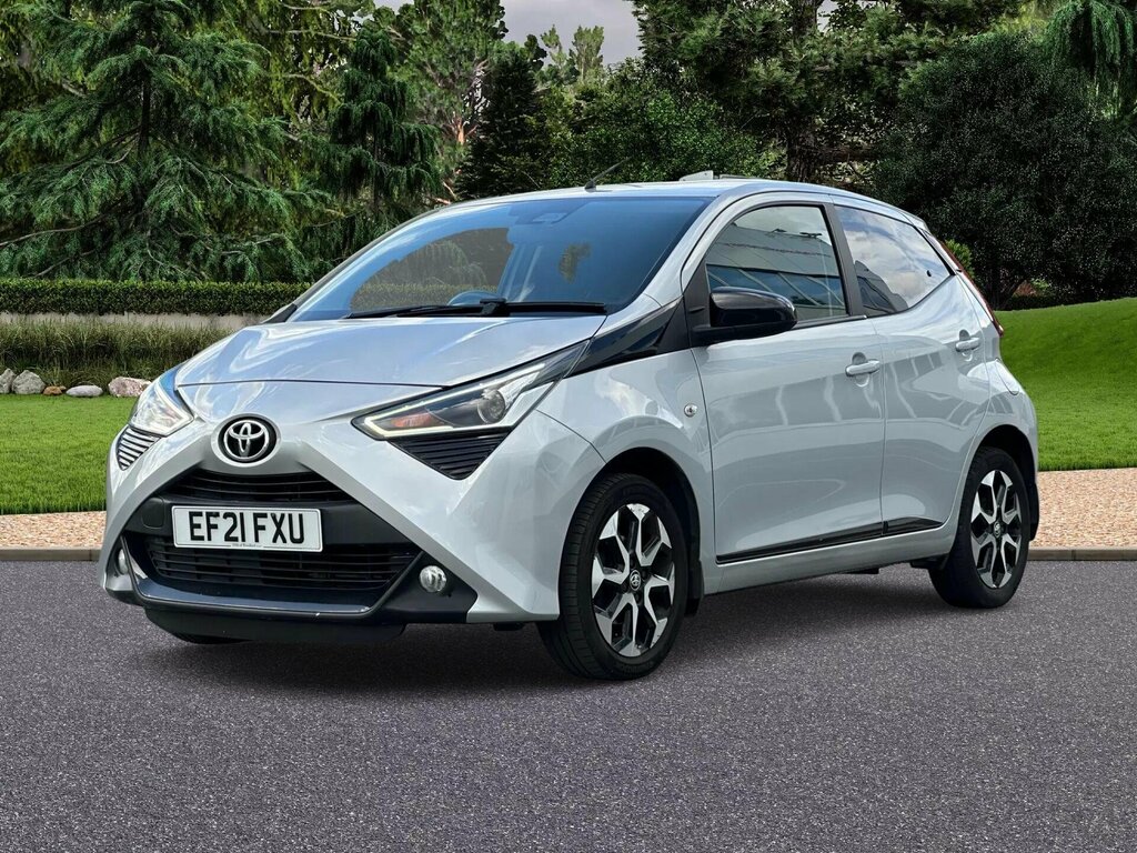 Toyota Aygo 1.0 Vvt-i X-trend Euro 6 Safety Sense EF21FXU Silver #3