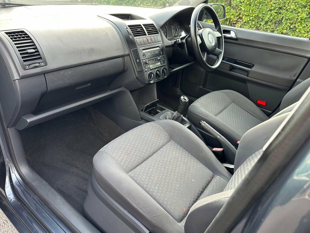 Volkswagen Polo Hatchback Silver #8