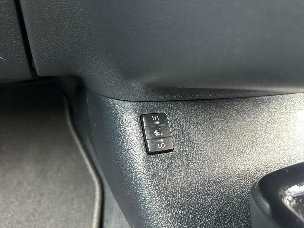 Toyota Prius Excel Silver #39