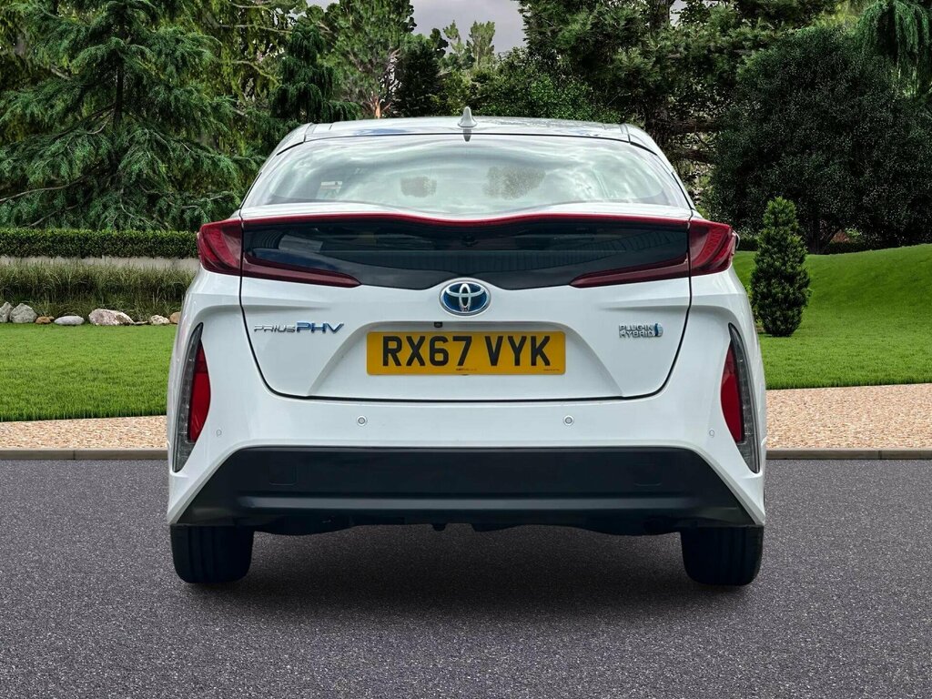 Toyota Prius 1.8 Vvt 8.8Kwh Excel Cvt Euro 6 Ss White #6