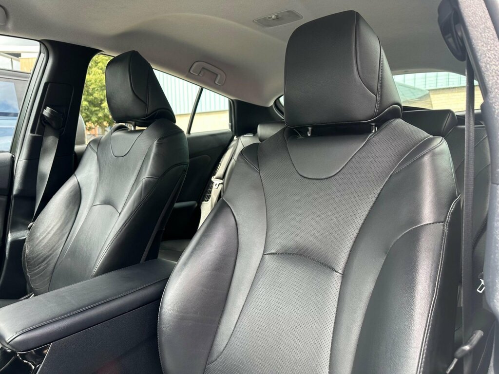 Toyota Prius Excel Silver #12